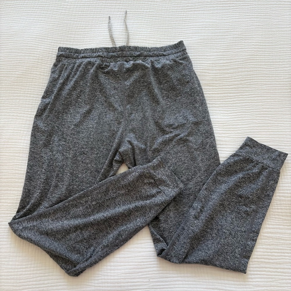 Vuori Heather Grey Performance Joggers - Picture 7 of 7